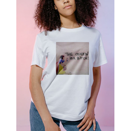  Tricou Regina este o cățea